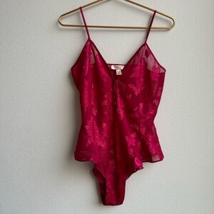 NWT Vintage Victoria’s Secret Hot Pink Fuschia Teddy Size Small Gold Label